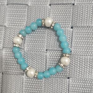 Elegant Blue and Silver Beaded Bracelet